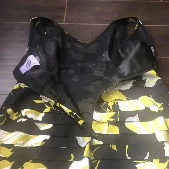 🔥J S Collections🔥 | Floral layered dress - Picture 9 of 9